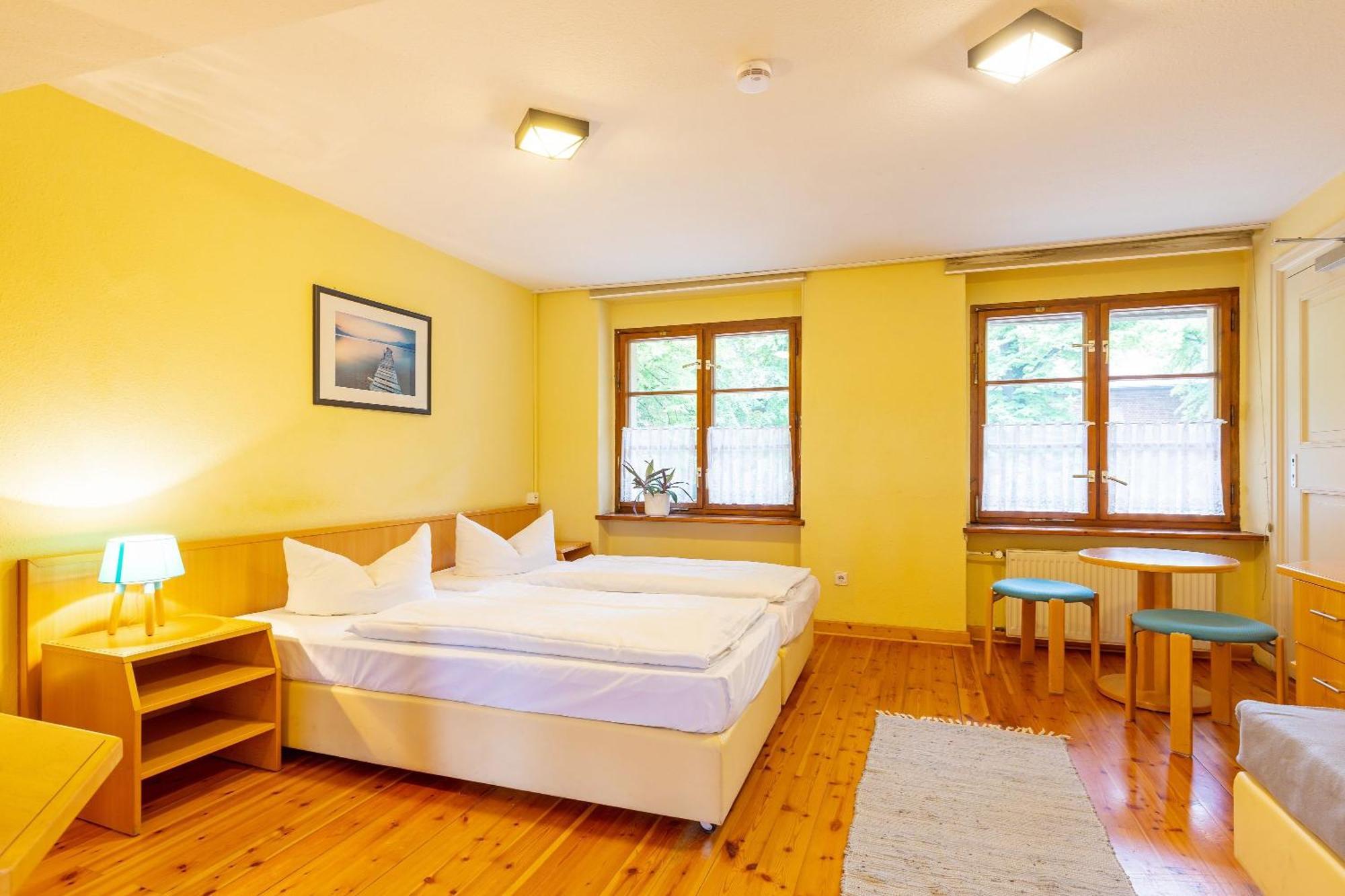Jugendgaestehaus Cottbus Esterno foto